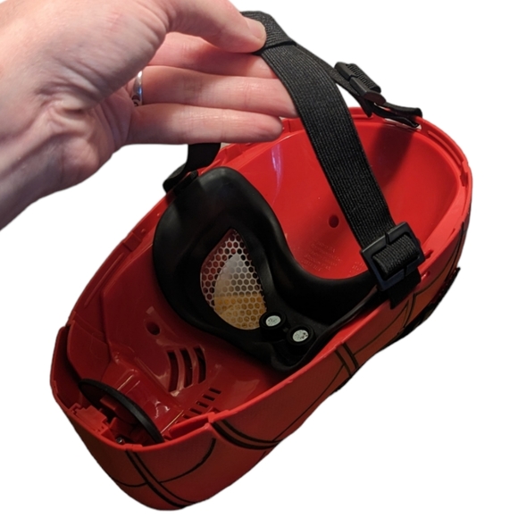 Hasbro Spiderman Homecoming Spider Sight Mask - Picture 10 of 15
